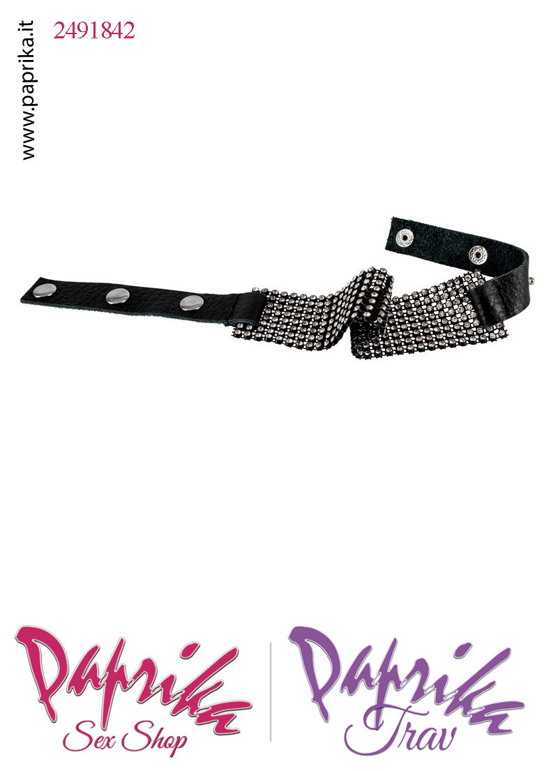 Collarino Alto 4 cm Ecopelle 8 File Strass Sintetici Tre Automatici Posteriori Collarino Alto 4 cm Ecopelle 8 File Strass Sintetici Tre Automatici Posteriori