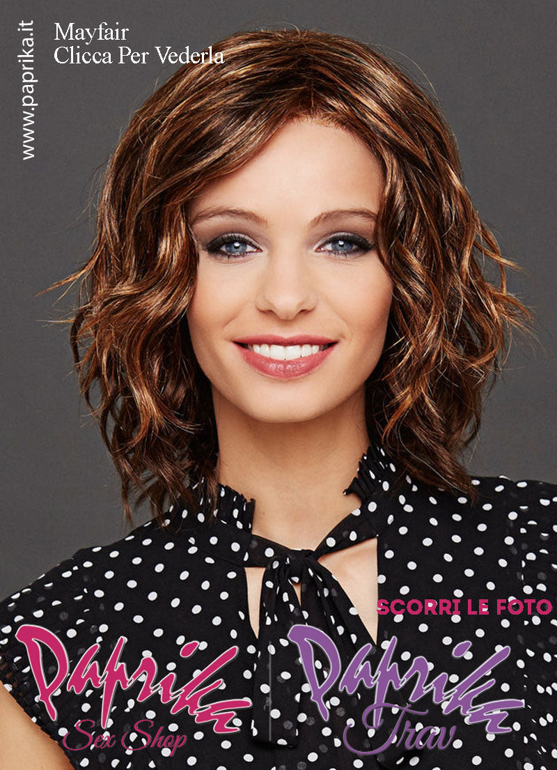 Mayfair Parrucca Media Leggermente Mossa Riga Centrale Frangetta Lunga